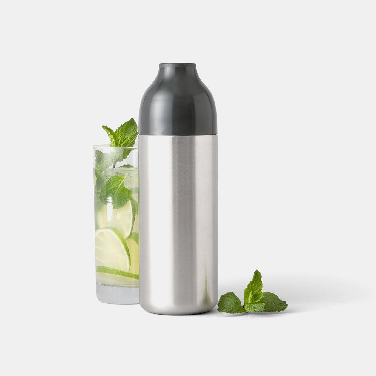 Twist to Lock Cocktail Shaker